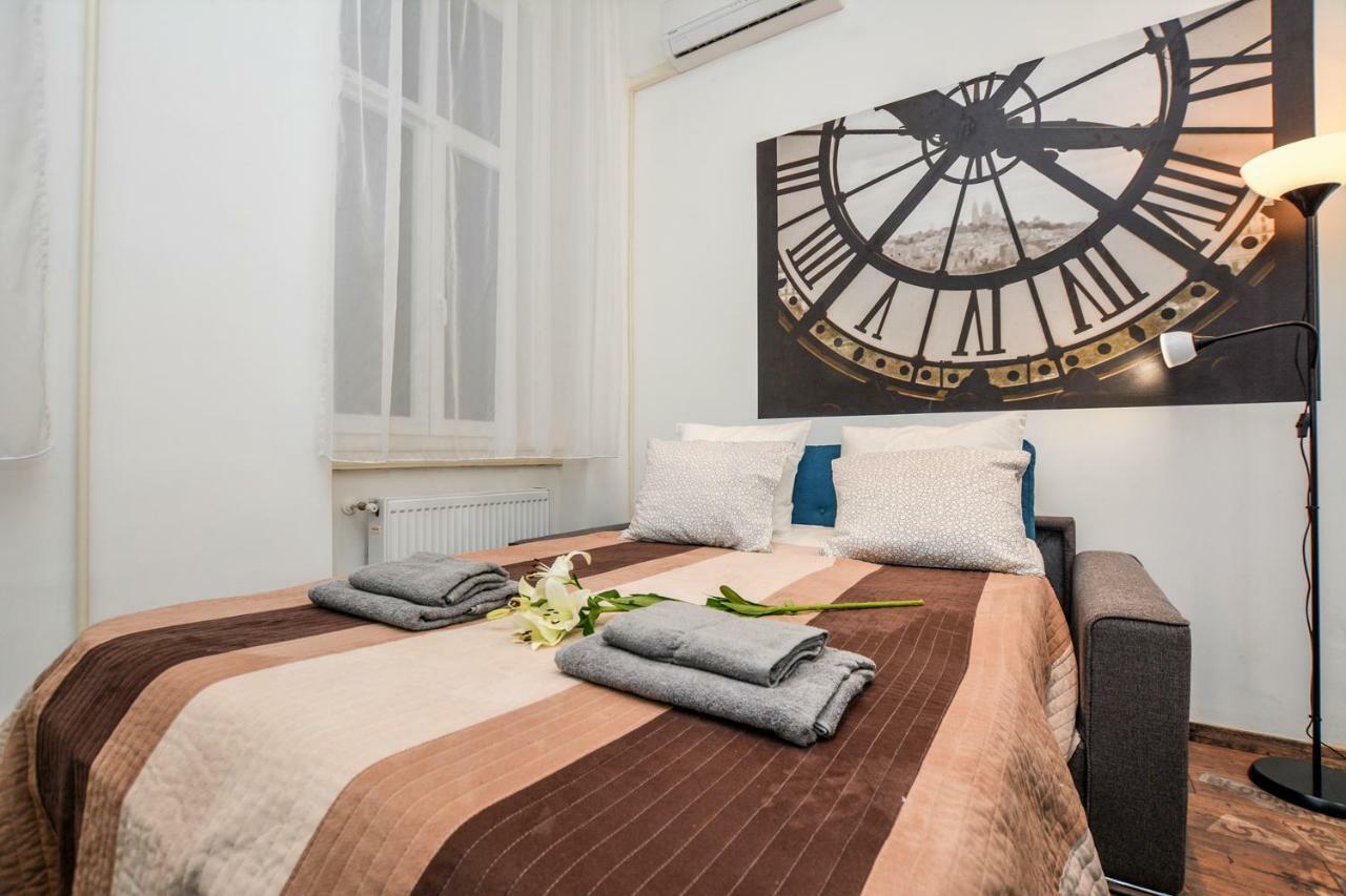 Timeless Apartment With Free Private Parking 布达佩斯 外观 照片